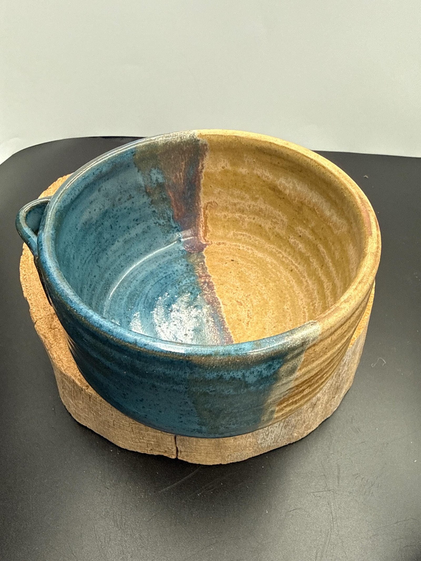 Handmade Stoneware Soup/ chili noodle Bowl with bread stick or spoon holder, 20 oz